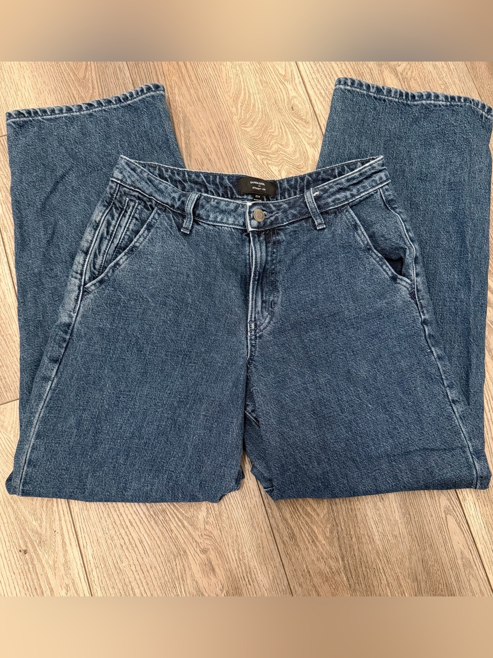 Banana Republic Relaxed Boyfriend Jeans - Medium Blue Wash